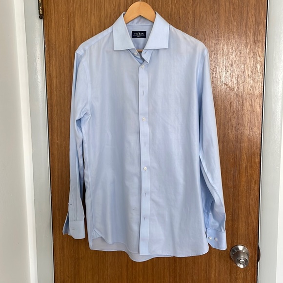 The Tie Bar Shirts The Tie Bar Trim Blue Herringbone Noniron Dress